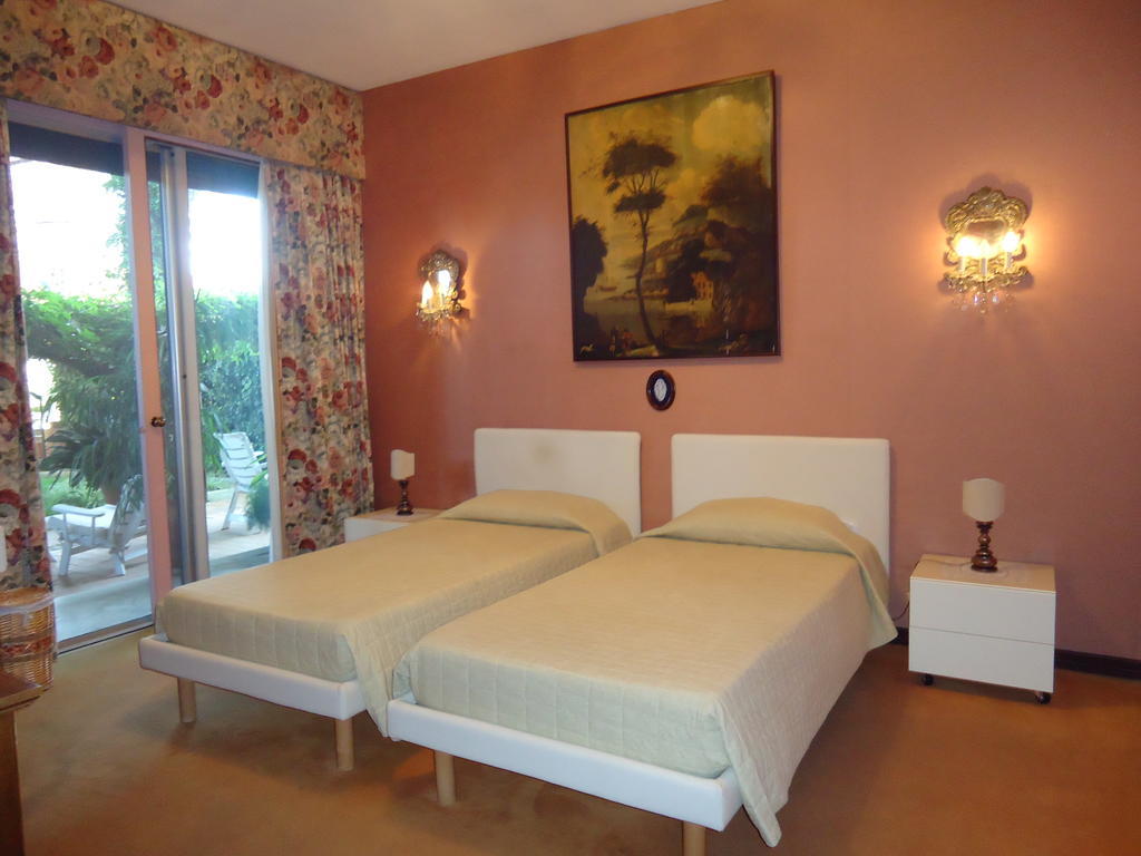 B&B Cottage Dei Consoli Sant'Agata Li Battiati Exterior foto